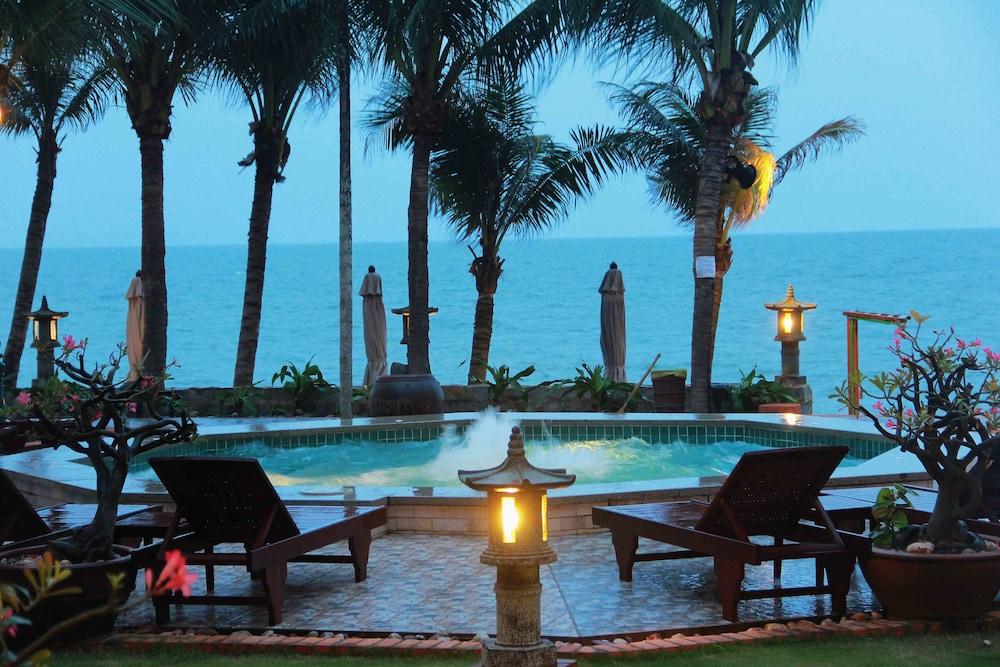 Novela Muine Resort & Spa Mũi Né Buitenkant foto